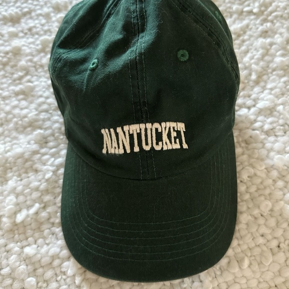 Brandy Melville Accessories - 🐢Adorable/Hard to come by Nantucket Hat🐢💚